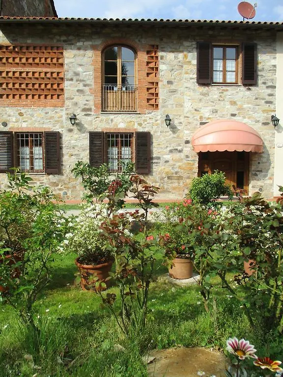 Holiday home Casa Natya Villa Capannori Italy