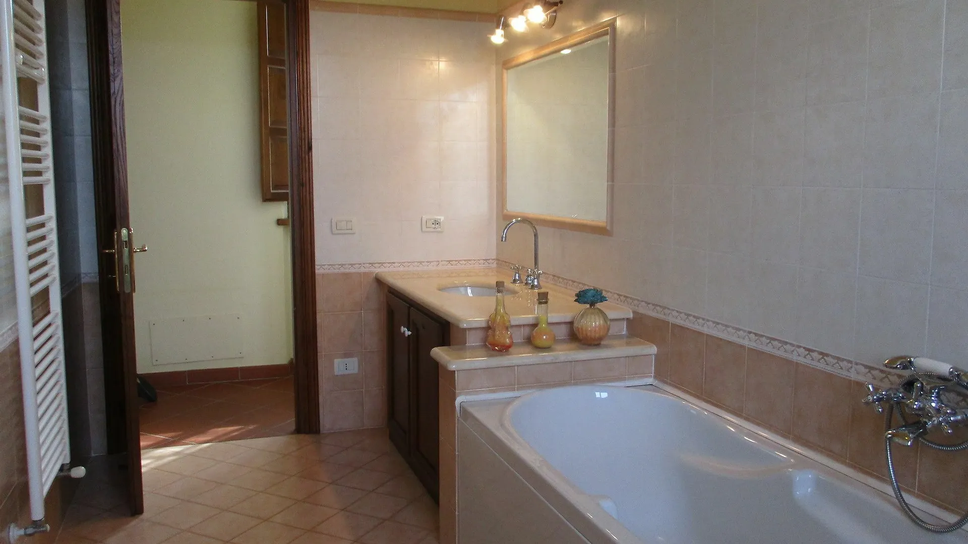 Casa Natya Villa Capannori 0*,